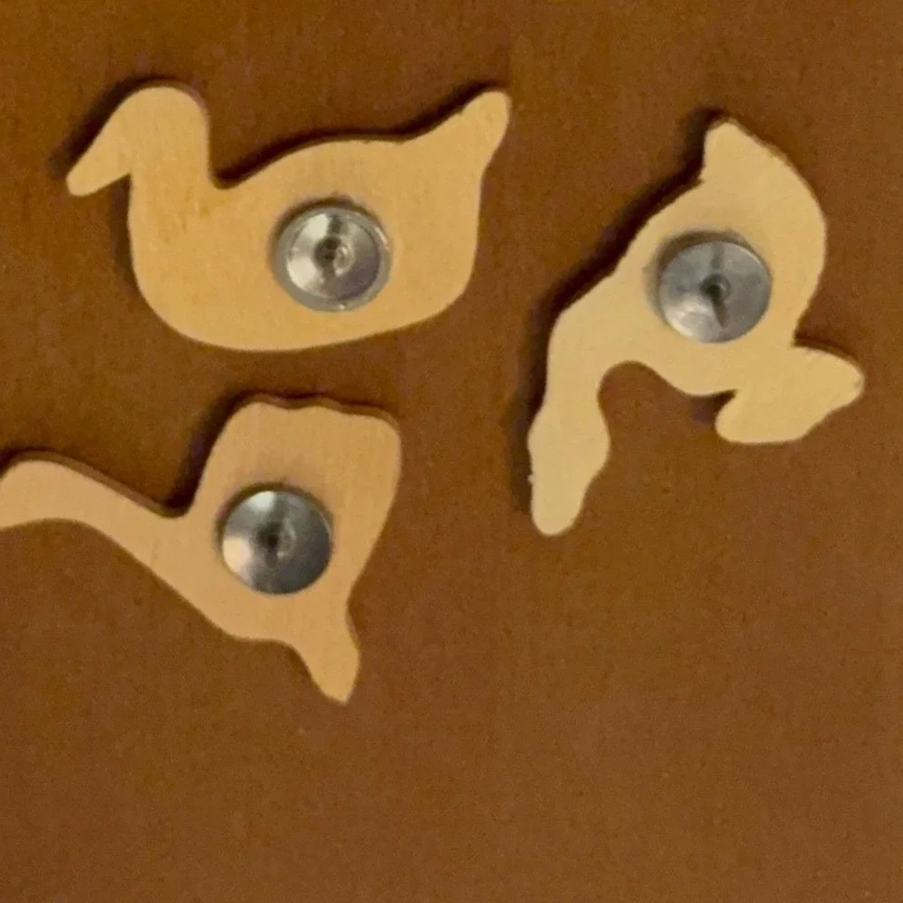 Handmade VTG Rustic Wood Duck and Goose Thumbtacks Set of 6 Decorative Push Pins